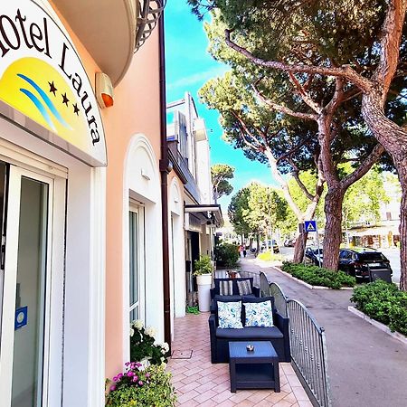 Hotel Laura Cesenatico Eksteriør bilde