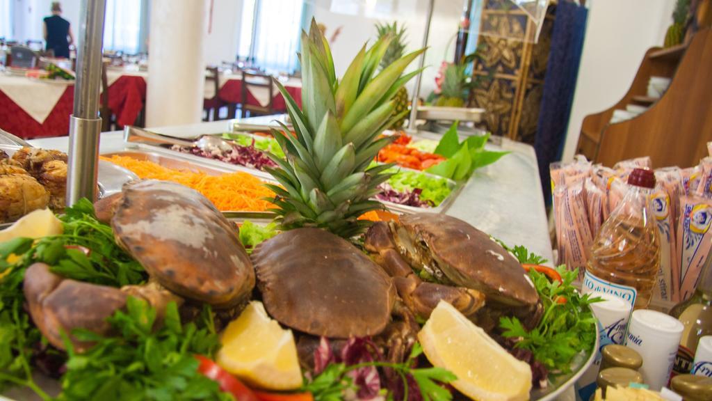 Hotel Laura Cesenatico Eksteriør bilde